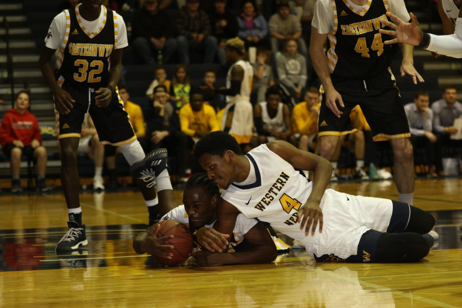 WNCC tops Lancers in high-scoring affair, Cougars nail 22 treys in 129-111 win