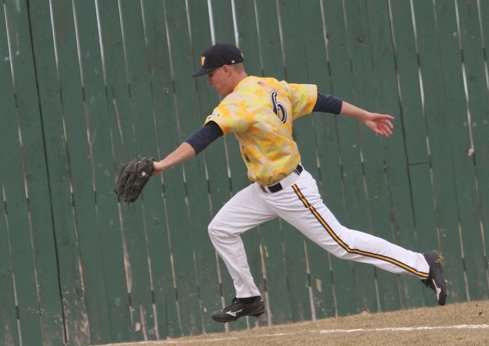 WNCC wins two on Sunday behing Achtermann, Bova strong pitching