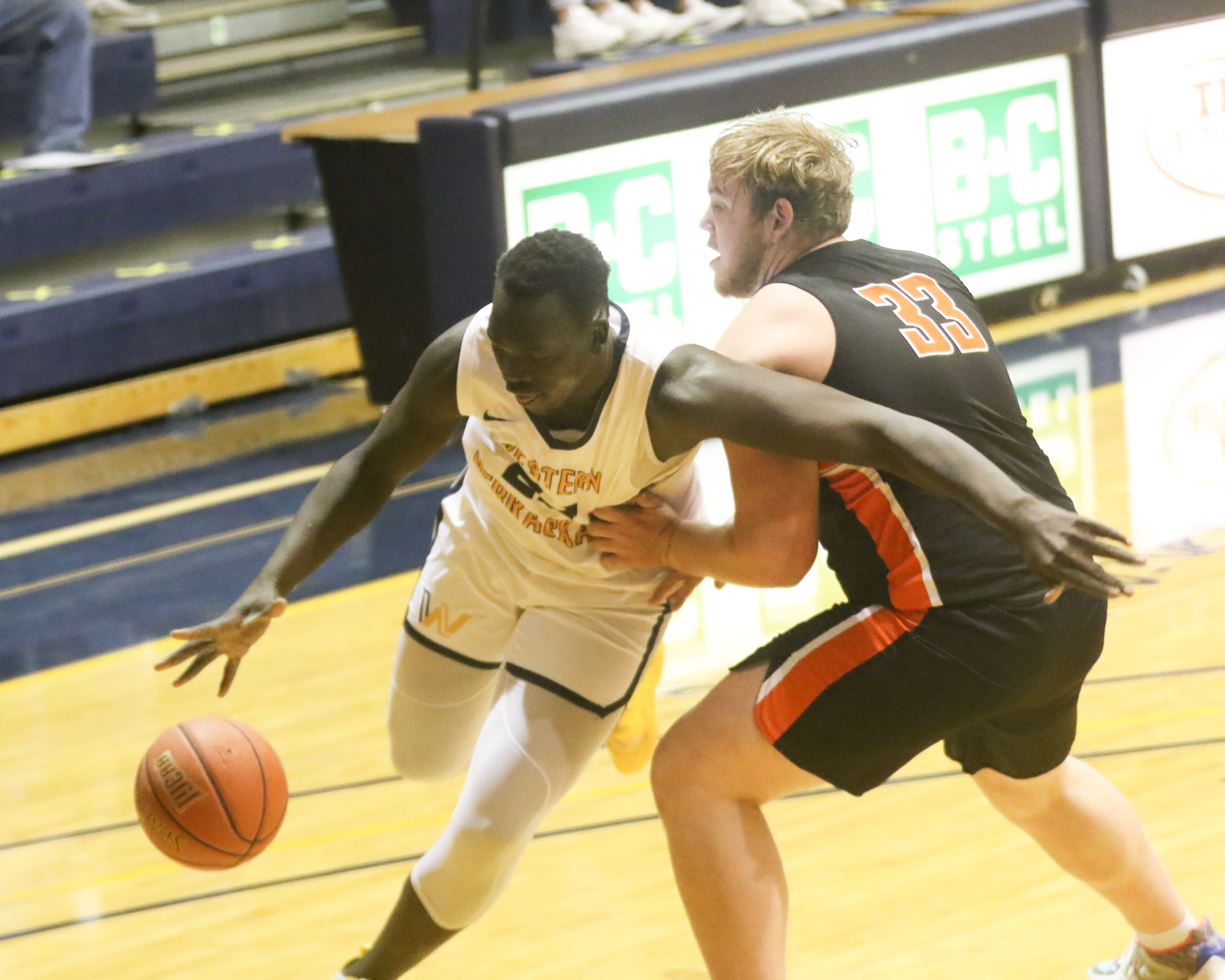 WNCC men fall in overtime to LCCC