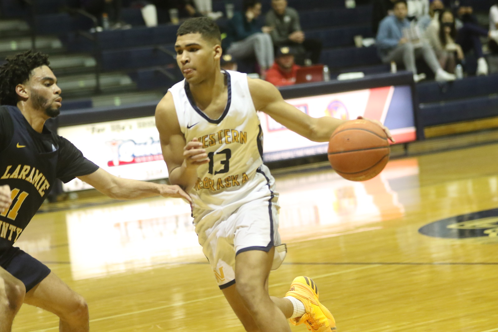 Late free throws give WNCC win over LCCC