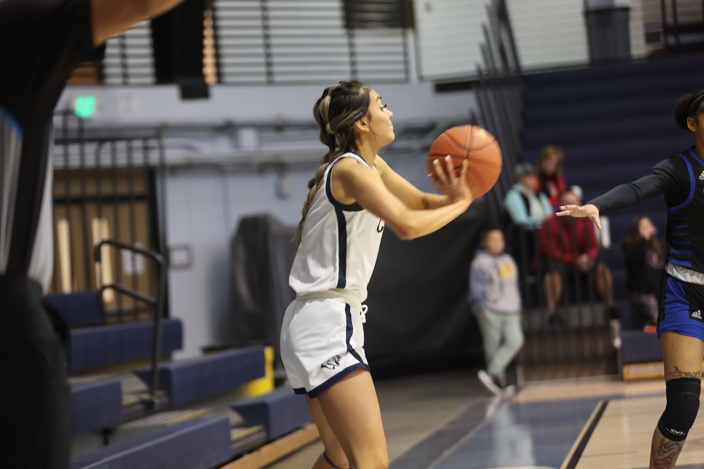 Yara Garcia gets ready to inbound the ball.