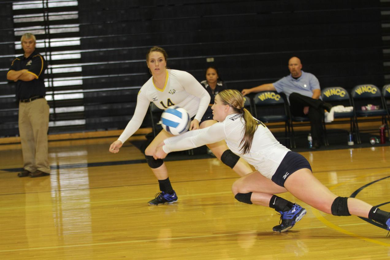 WNCC earns four-set win over Otero