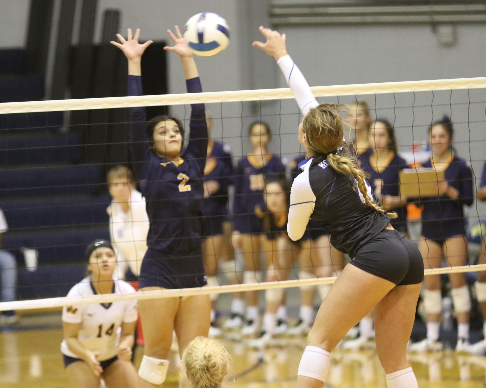 WNCC stays alive at regionals with sweep over McCook