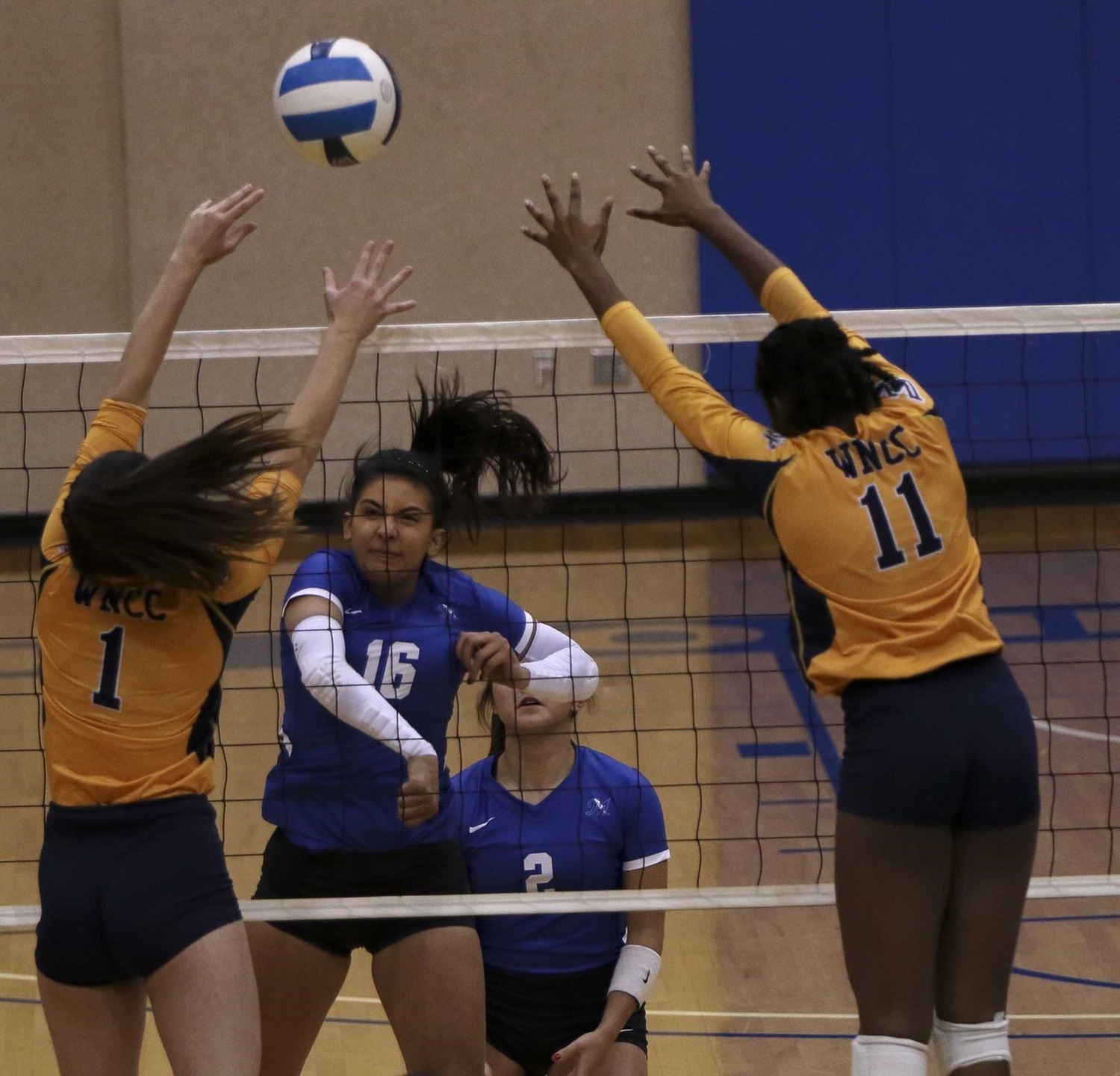 WNCC volleyball sweeps McCook